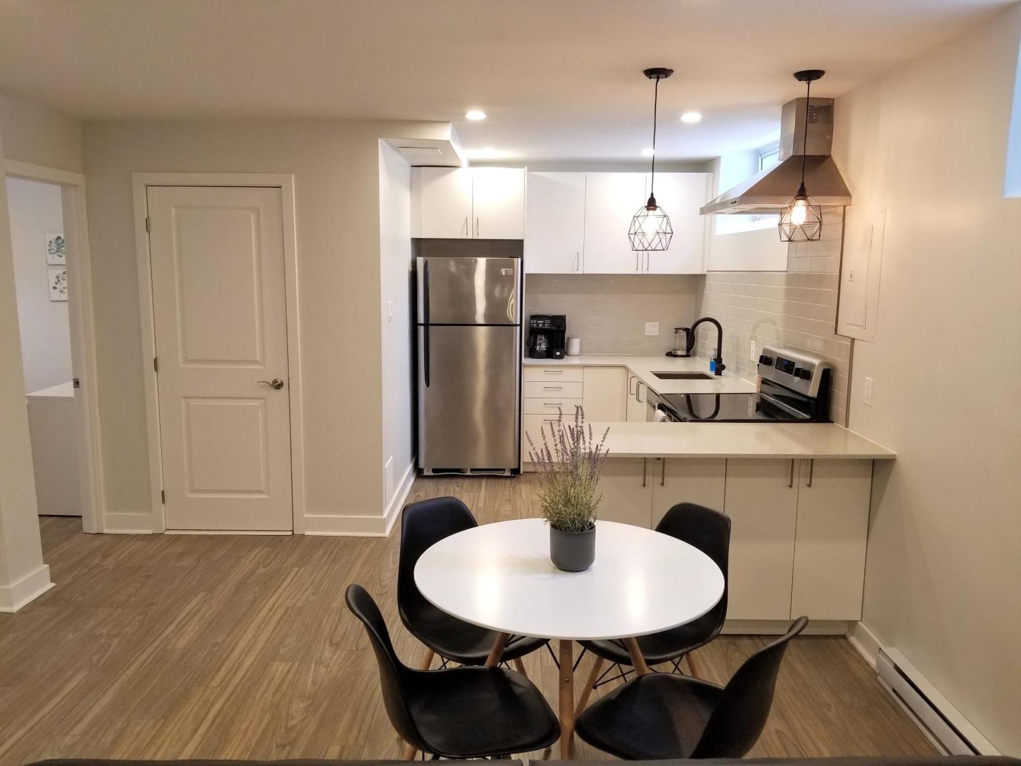 Modern And Spacious 2 Bedroom In Appartement